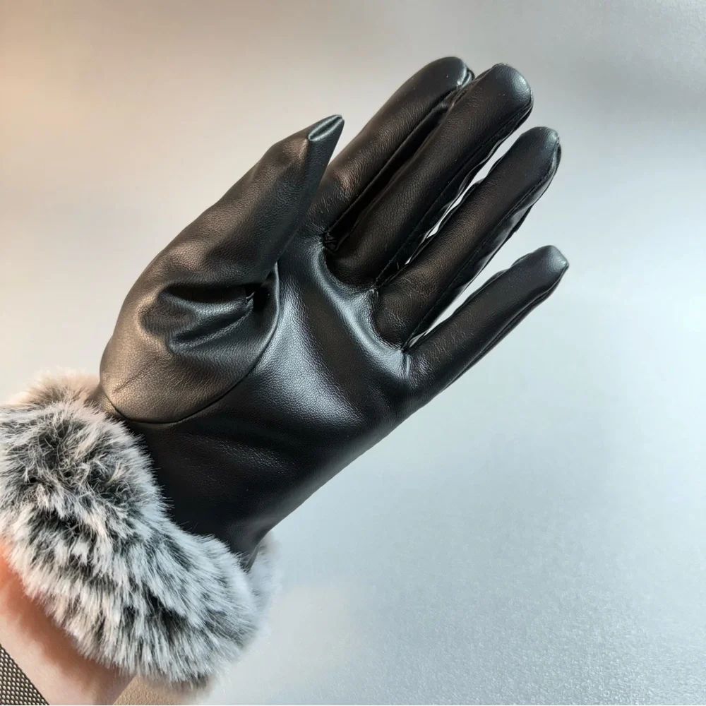 Faux Fur and Vegan Leather Women's Gloves OS